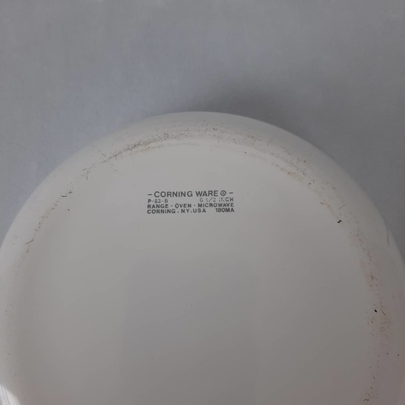 Corning Ware 6 1/2" Suacepan with Lid, Blue Cornflower Design - Picture 7 of 9